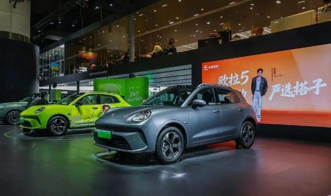 辆；岚图追光L明日上市；欧拉5延期开售澳门新葡京1乘用车市场零售2225万(图2)